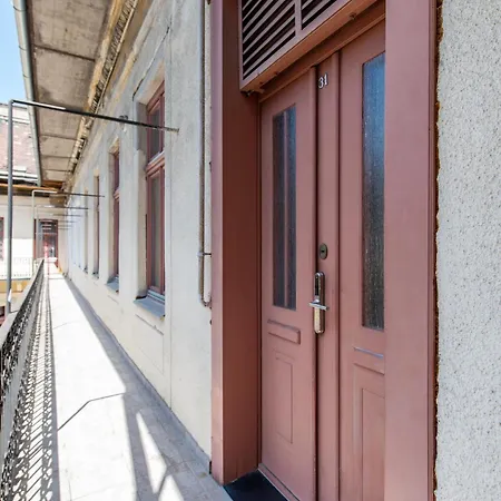 Center Paulay Ede Street 1br Apartment